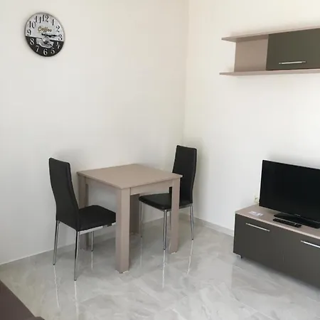 Vase Aparthotel *