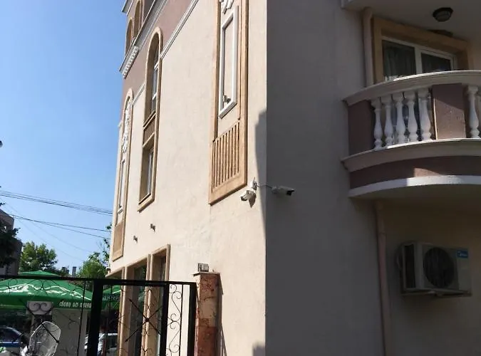 Hotel apartamentowy Vase Rawda