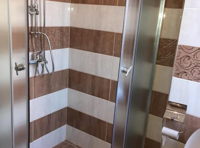 Hotel apartamentowy Vase Rawda