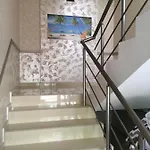 Vase 3* רבדה