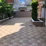 מלון דירות Vase רבדה
