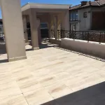 Vase 3* רבדה