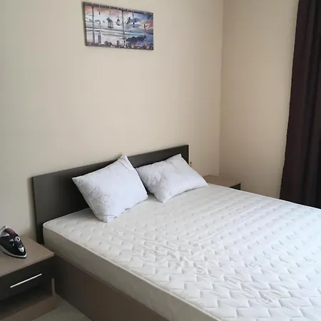 Vase 3* رافدا