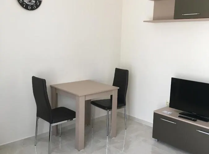 Vase Apart Otel 3*